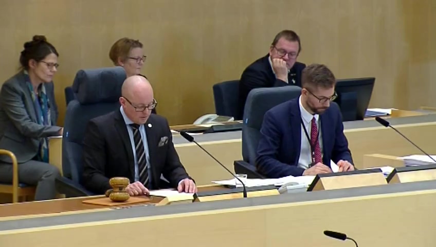 Stillbild från debatten i kammaren