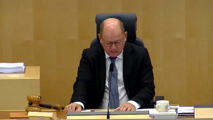 Stillbild från debatten i kammaren