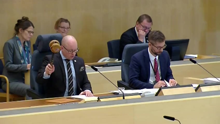 Stillbild från debatten i kammaren