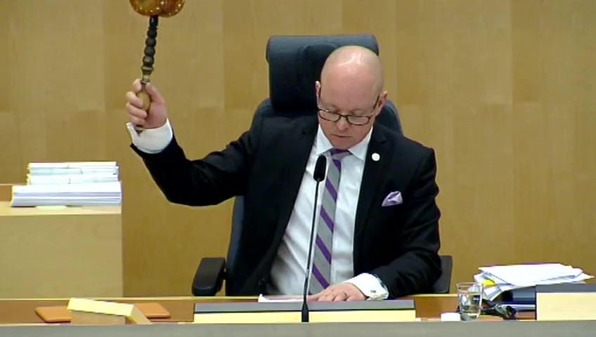 Stillbild från debatten i kammaren