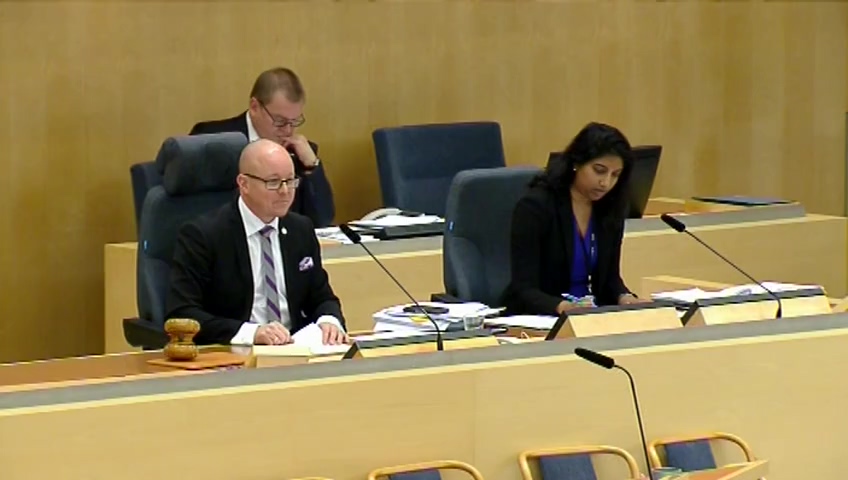 Stillbild från debatten i kammaren