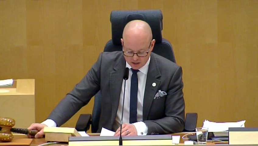 Stillbild från debatten i kammaren