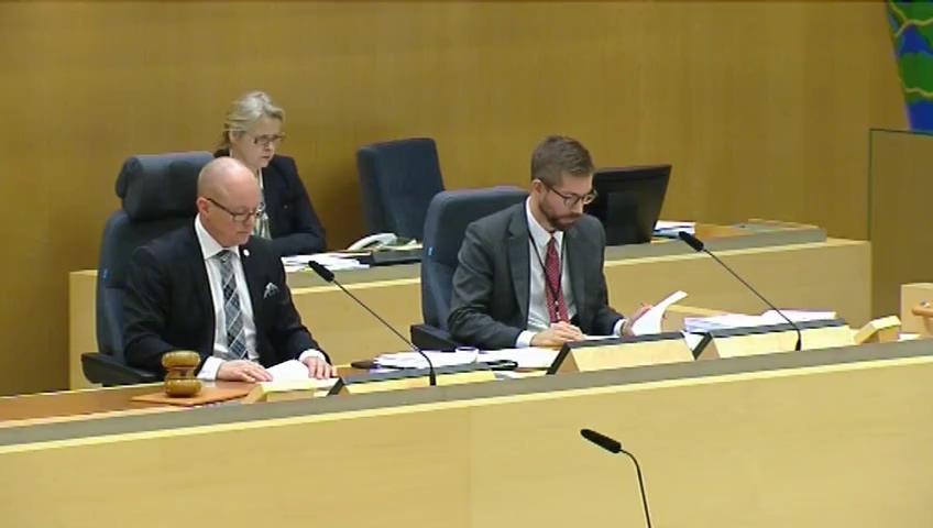 Stillbild från debatten i kammaren