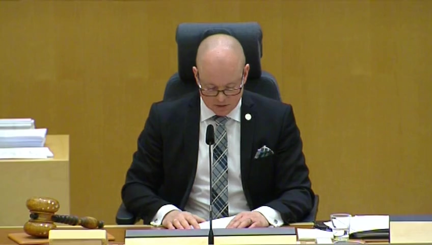 Stillbild från debatten i kammaren
