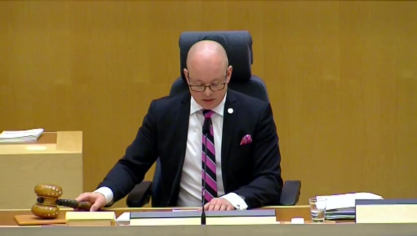 Stillbild från debatten i kammaren