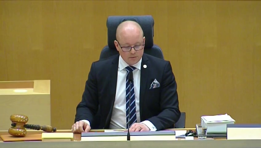Stillbild från debatten i kammaren