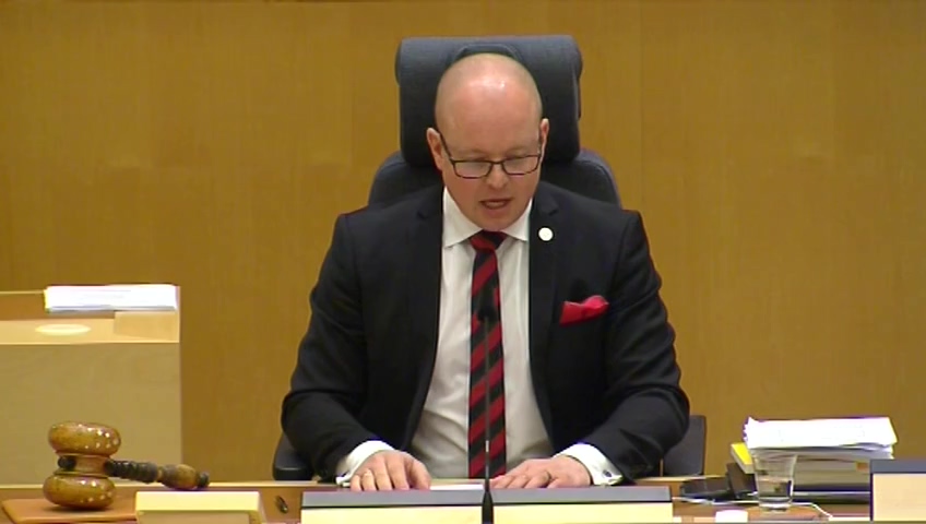 Stillbild från debatten i kammaren