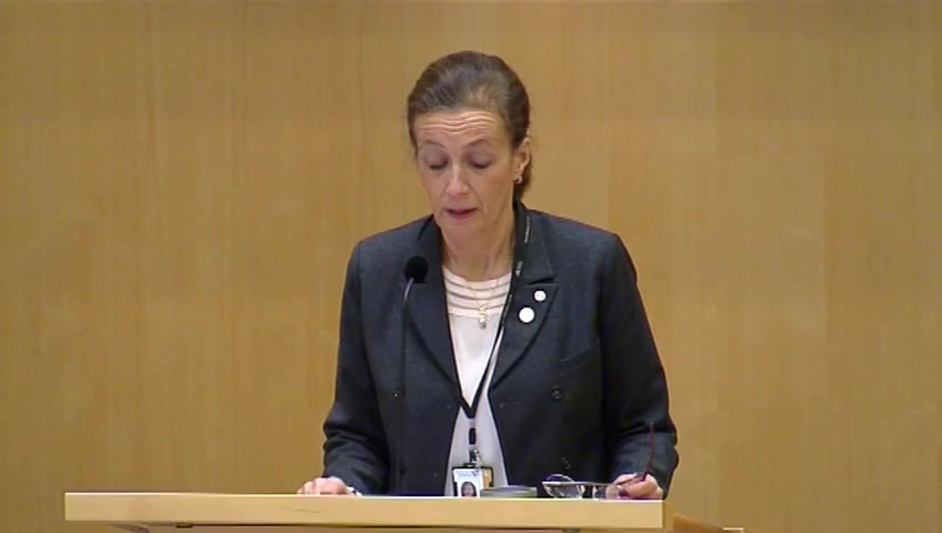 Stillbild från Debatt om förslag: Skolstart vid sex års ålder