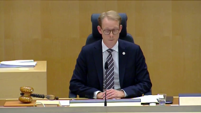 Stillbild från debatten i kammaren