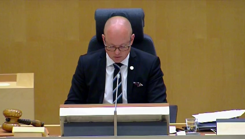 Stillbild från debatten i kammaren