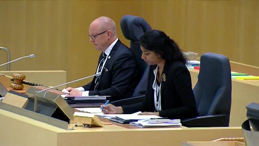 Stillbild från debatten i kammaren