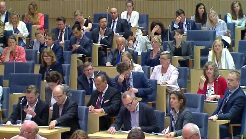 Stillbild från debatten i kammaren
