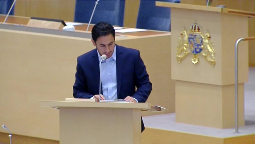 Stillbild från Interpellationsdebatt: Omlokalisering av myndigheter