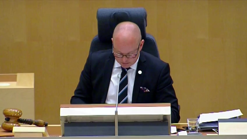 Stillbild från debatten i kammaren