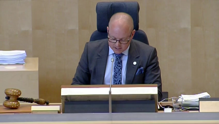Stillbild från debatten i kammaren