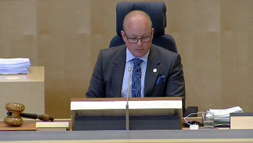 Stillbild från debatten i kammaren