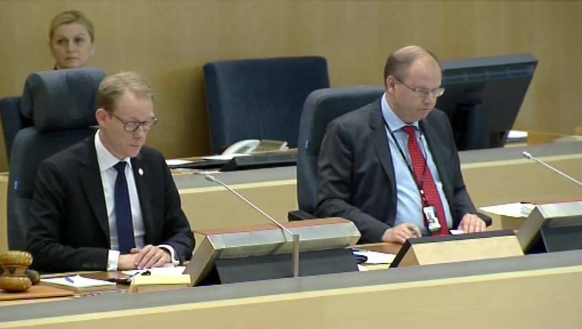 Stillbild från debatten i kammaren