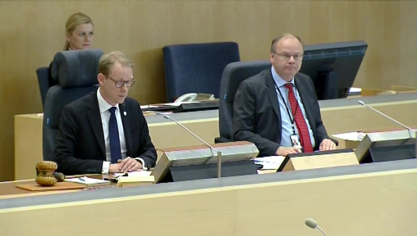 Stillbild från debatten i kammaren