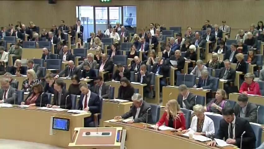 Stillbild från debatten i kammaren