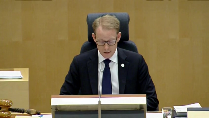 Stillbild från debatten i kammaren