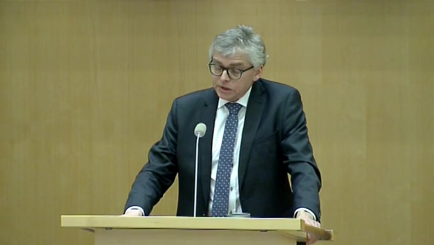 Stillbild från Debatt om förslag: Skatteförfarande och folkbokföring