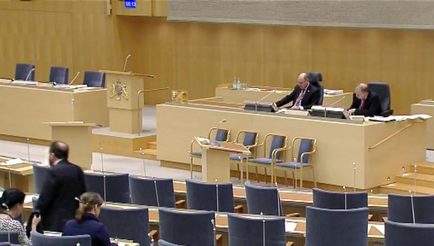 Stillbild från Debatt om förslag: Förlängning av Sveriges deltagande i IMF:s nya lånearrangemang (NAB)