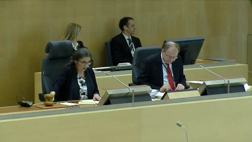 Stillbild från debatten i kammaren