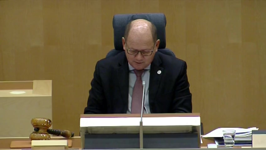 Stillbild från debatten i kammaren