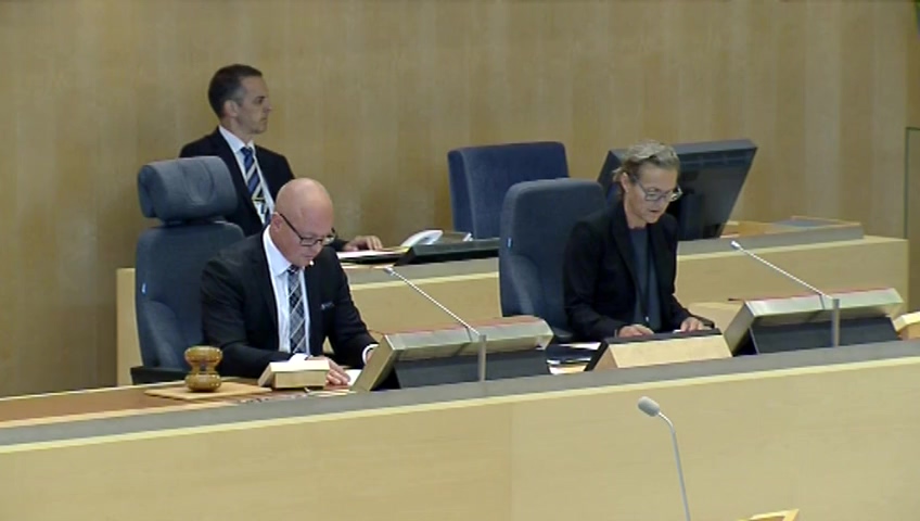 Stillbild från Val: Val till Nämnden för lön till riksdagens ombudsmän och riksrevisorerna