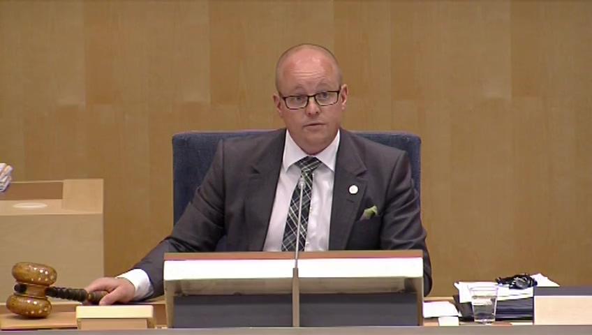Stillbild från debatten i kammaren