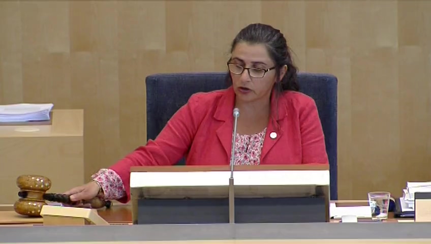 Stillbild från debatten i kammaren