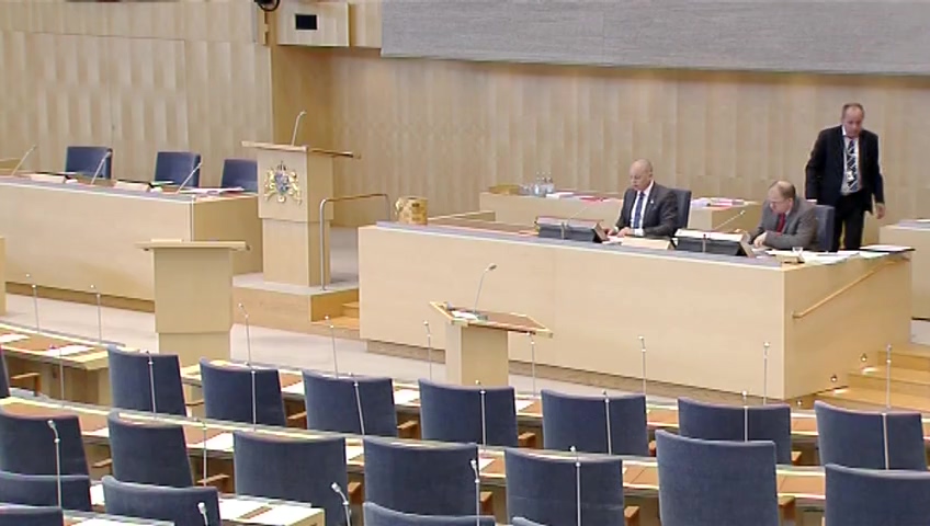Stillbild från Debatt om förslag: Riksrevisionens årsredovisning för 2015