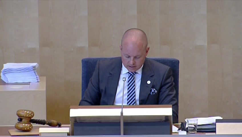 Stillbild från debatten i kammaren