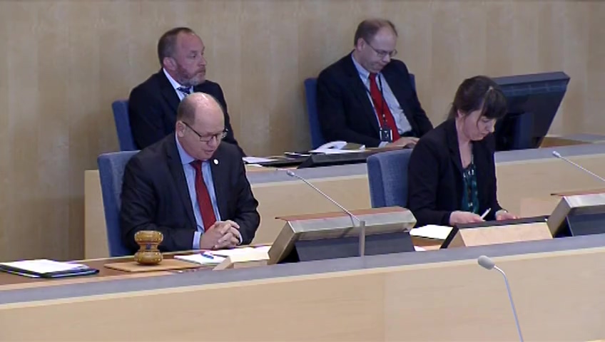 Stillbild från debatten i kammaren