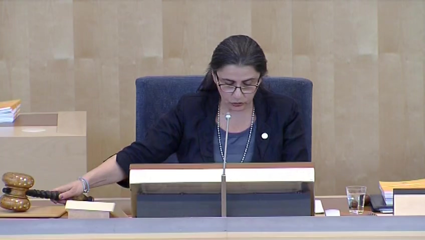 Stillbild från debatten i kammaren
