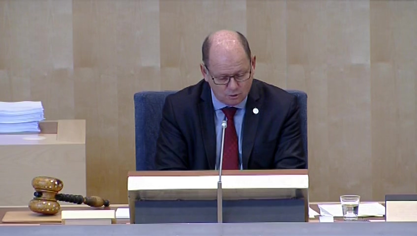 Stillbild från debatten i kammaren