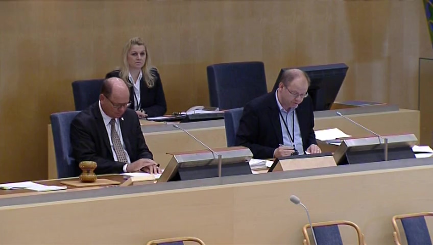 Stillbild från debatten i kammaren