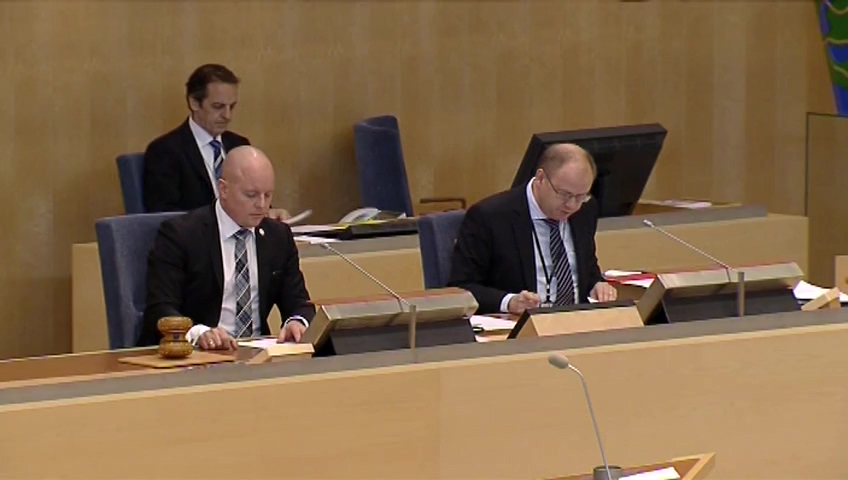 Stillbild från debatten i kammaren