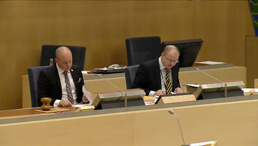 Stillbild från debatten i kammaren
