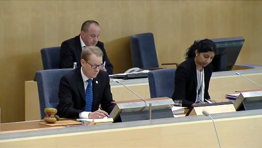 Stillbild från debatten i kammaren