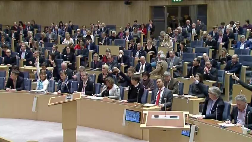 Stillbild från debatten i kammaren