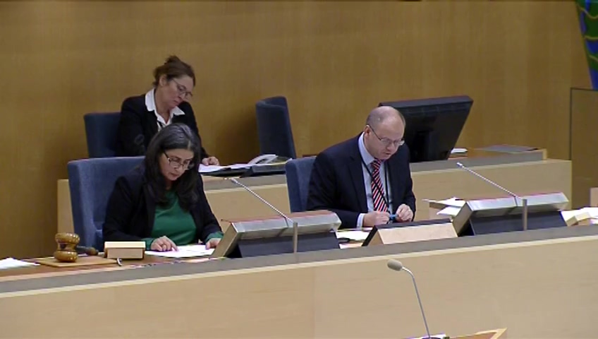 Stillbild från debatten i kammaren