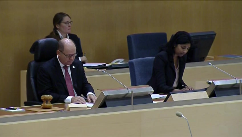Stillbild från debatten i kammaren