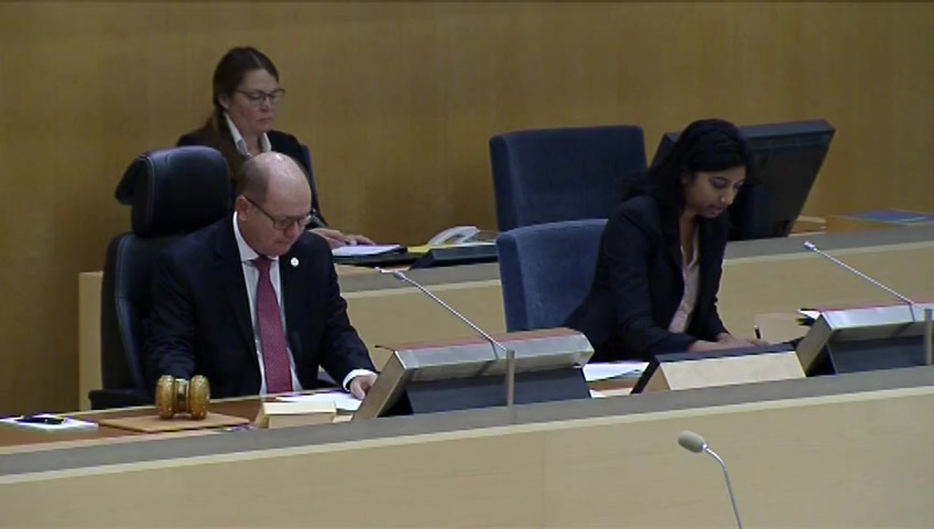 Stillbild från debatten i kammaren