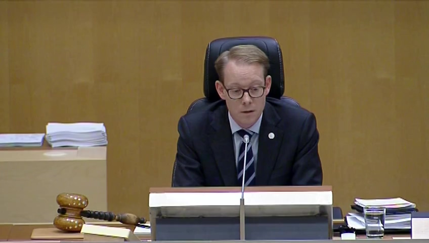 Stillbild från debatten i kammaren