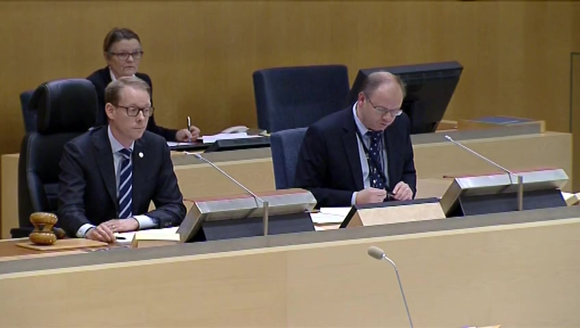 Stillbild från debatten i kammaren