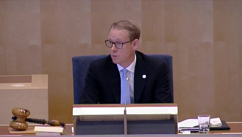 Stillbild från Beslut: Beslut