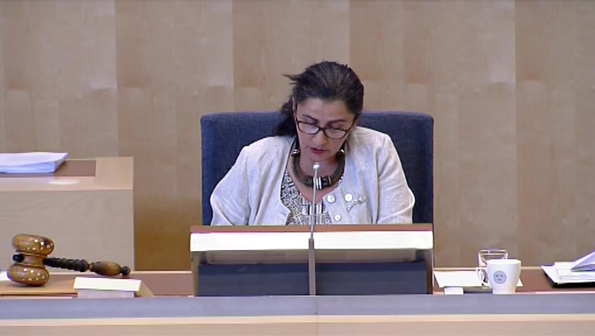 Stillbild från debatten i kammaren