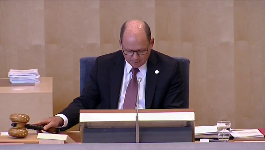 Stillbild från debatten i kammaren