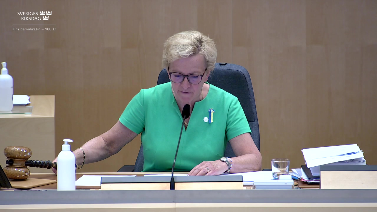 Stillbild från debatten i kammaren